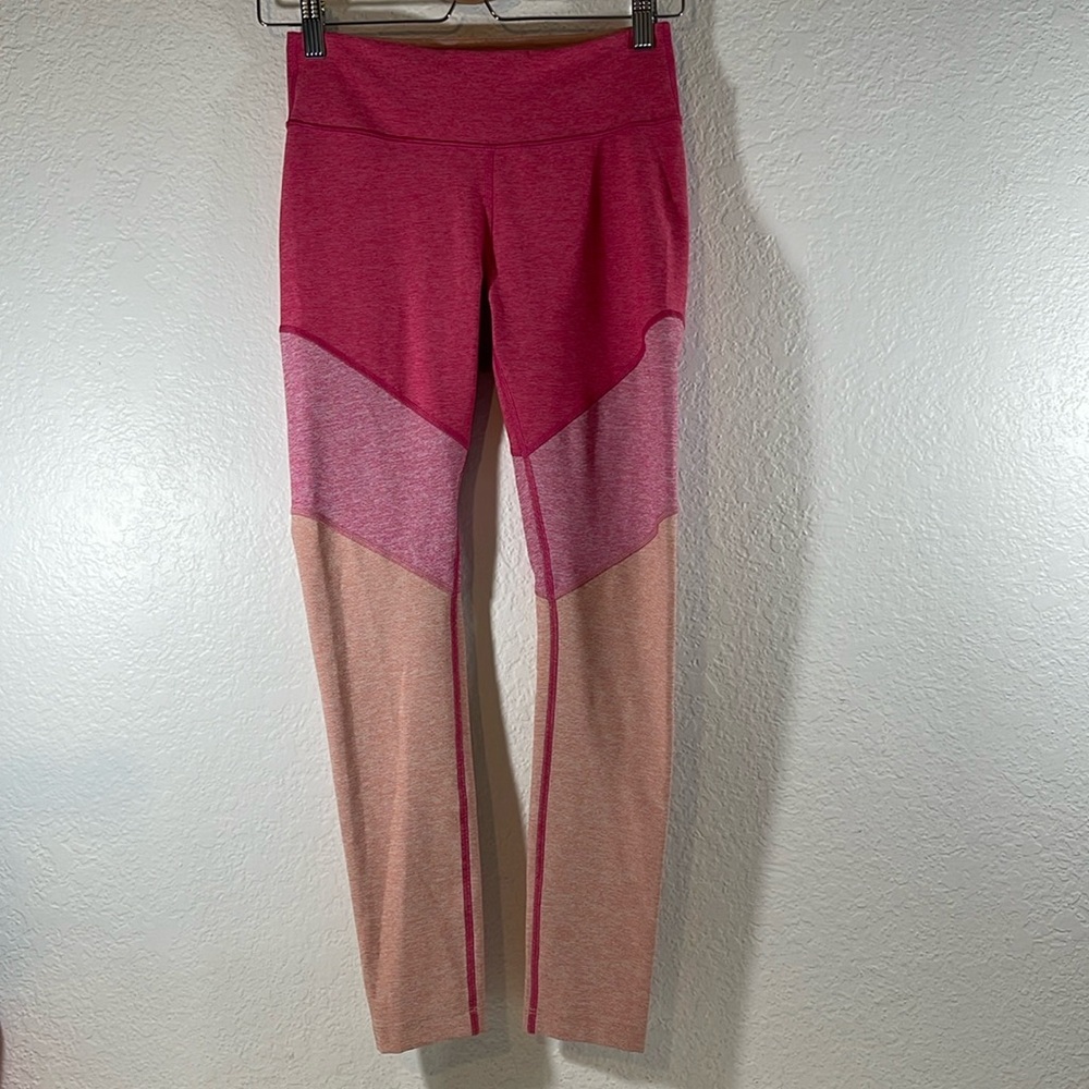 Outdoor Voices Pink Orange Tri-Tone Color Block Springs 7/8 Leggings Size Small - Picture 2 of 8